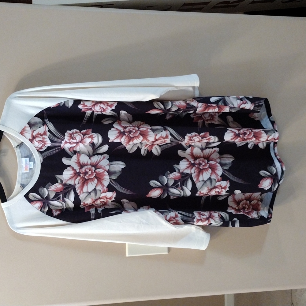 Lularoe Randy. EUC.